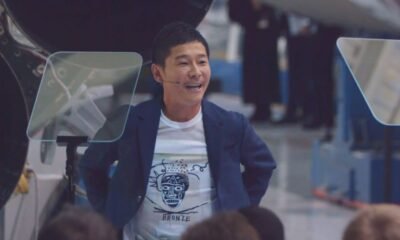 Pagani Zonda ZoZo Owner Fly Moon 2023 SpaceX Rocket Yusaku Maezawa 01