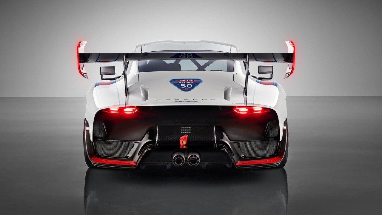 porsche 935 clubsport racer 04