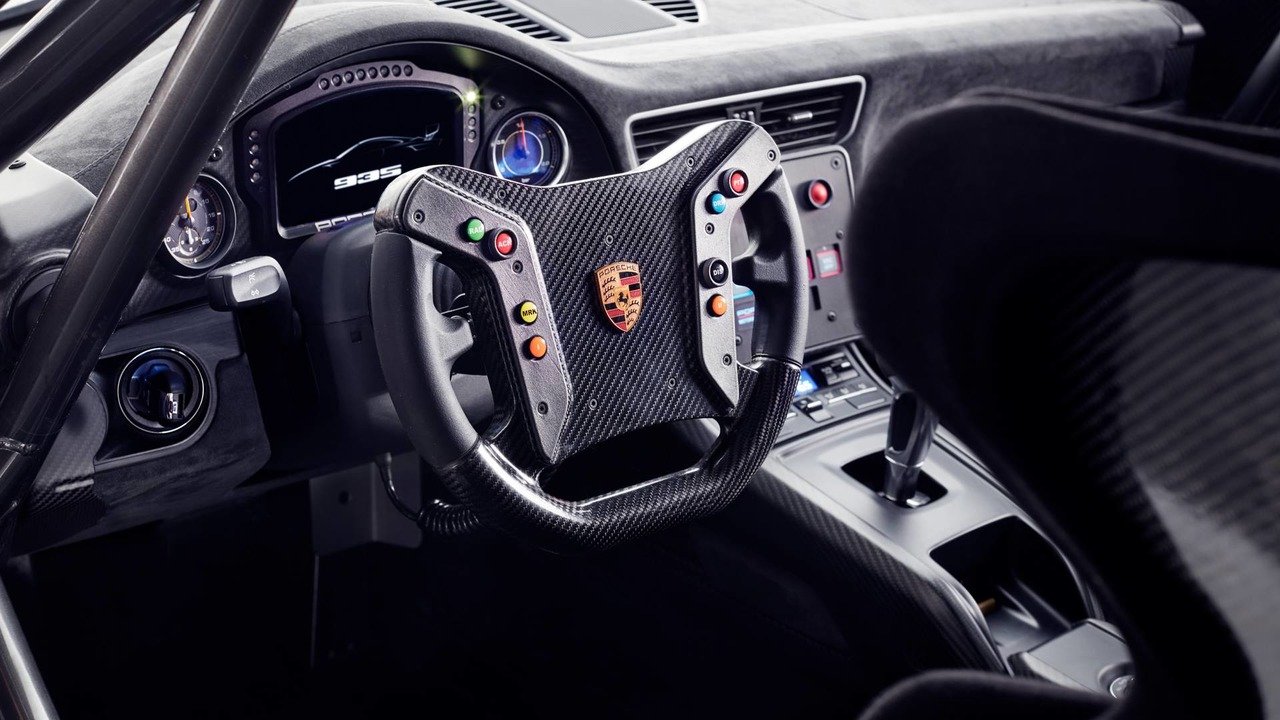 porsche 935 clubsport racer 06