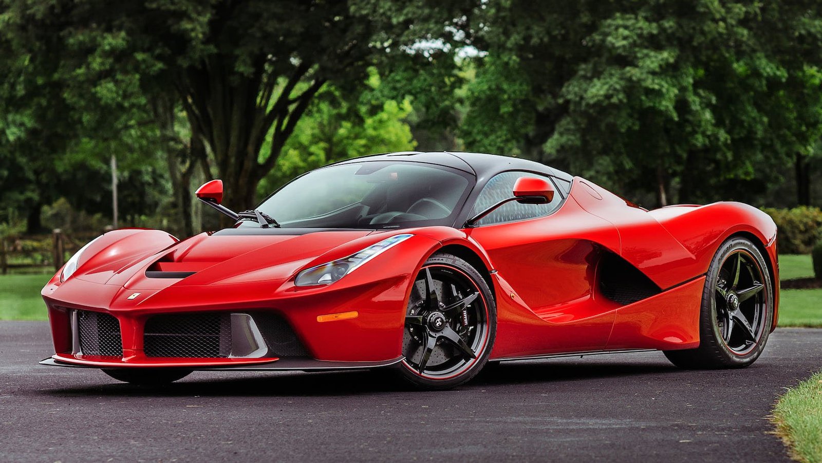 2014 ferrari laferrari kissimmee auction 01