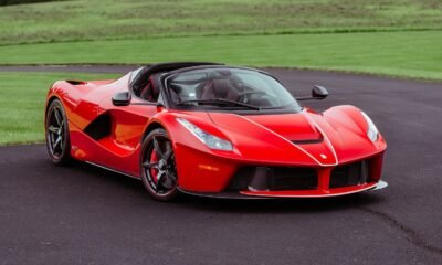 2016 ferrari laferrari aperta kissimmee auction 01