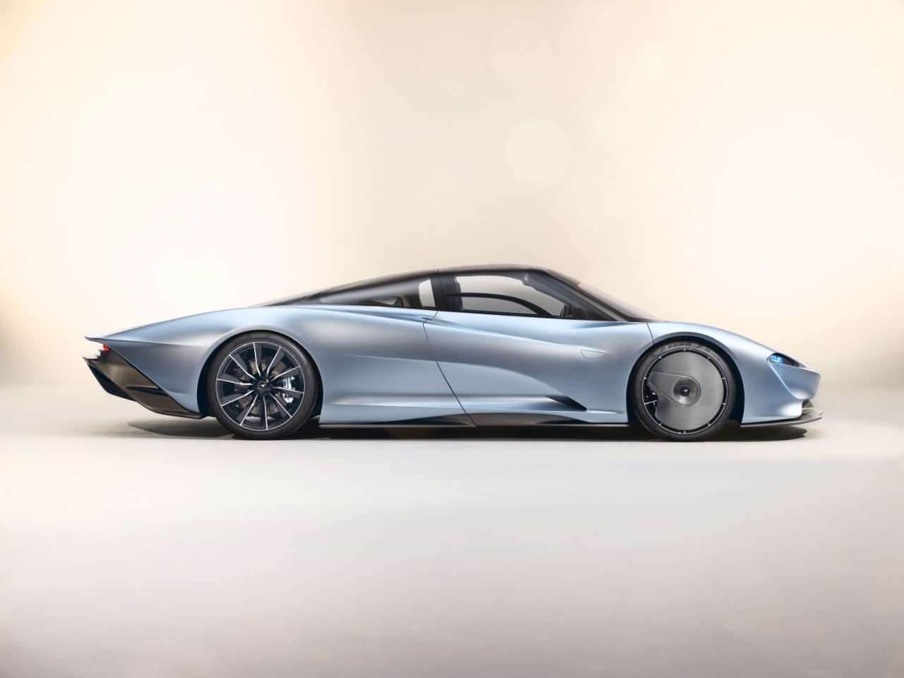 2019 McLaren Speedtail 4