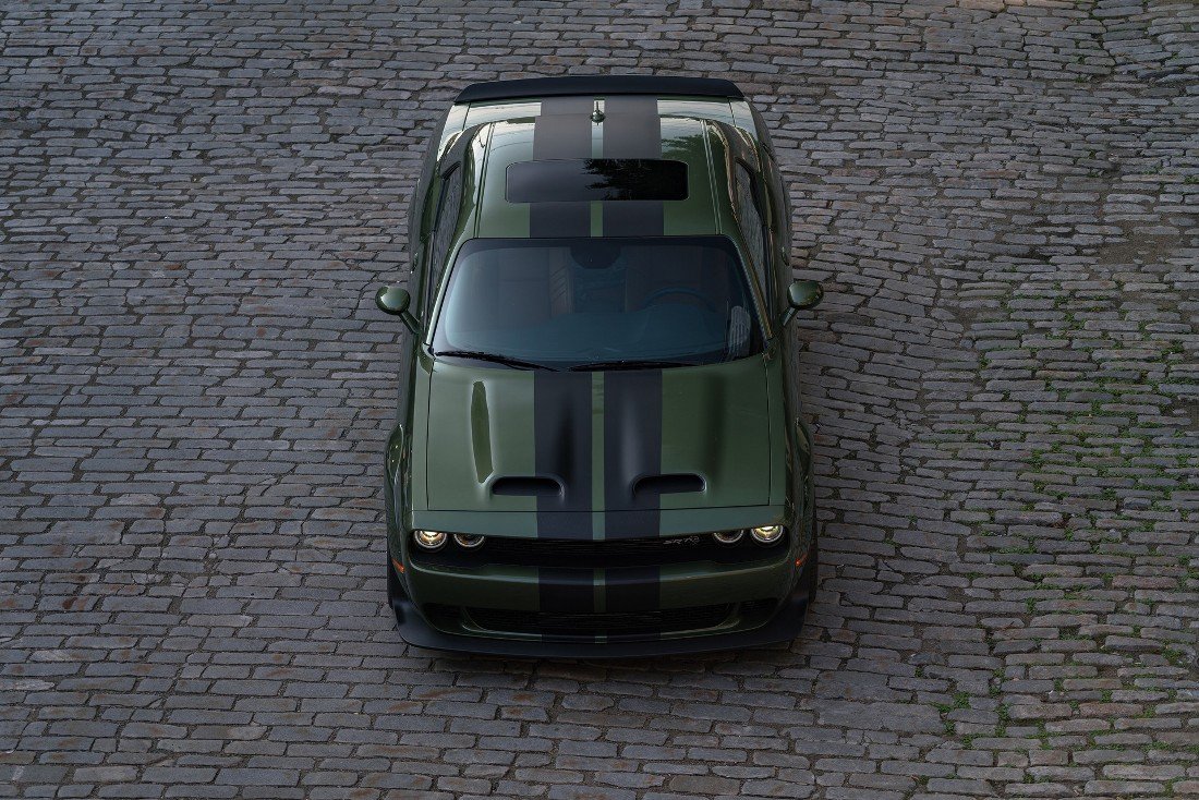 Dodge Challenger SRT Hellcat Redeye