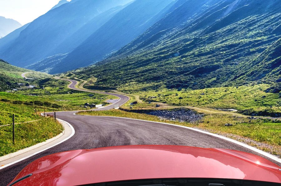 Toyota Supra teaser 01
