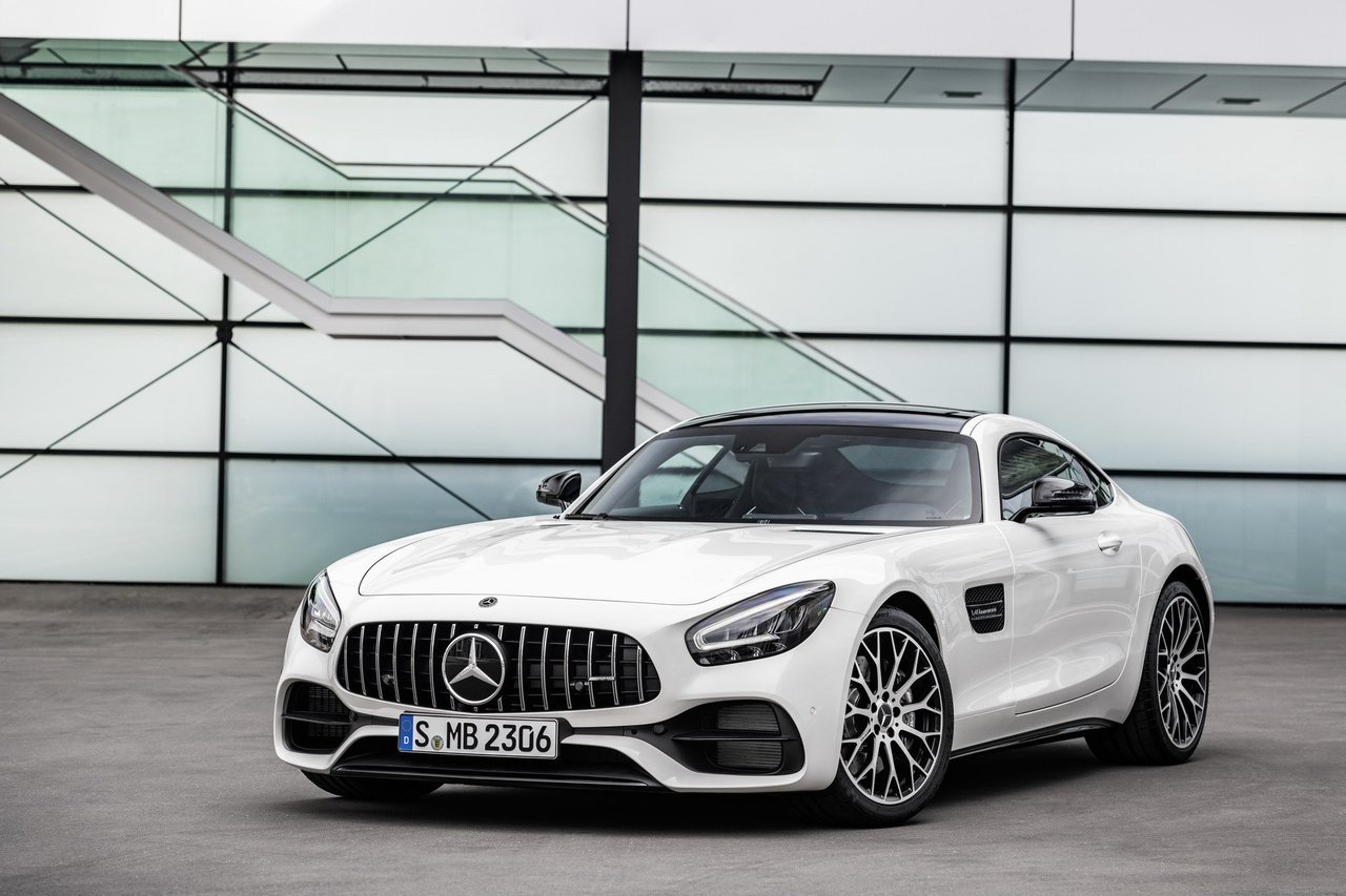 2020-mercedes-amg-gt-facelift-01