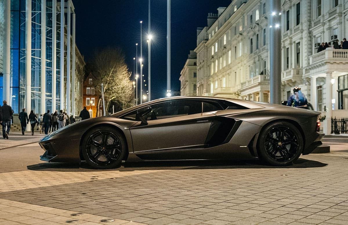London-top-supercar-spotting-location-according-to-instagram-study