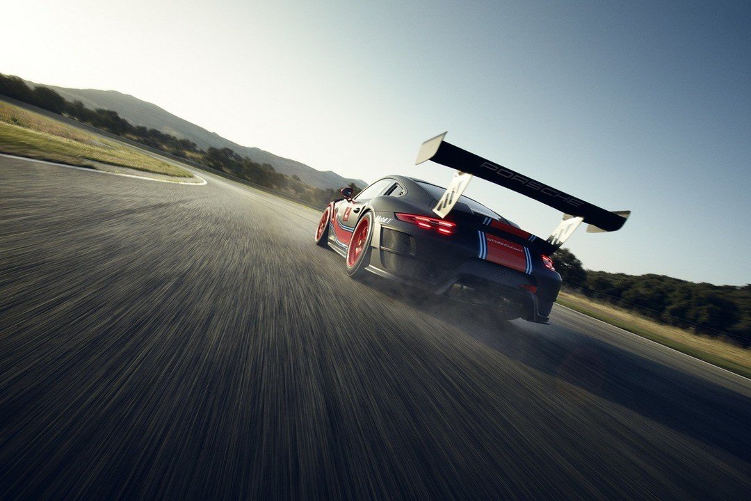porsche-911-gt2-rs-clubsport-4
