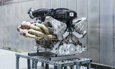 aston-martin-valkyrie-s-cosworth-v12-engine-04
