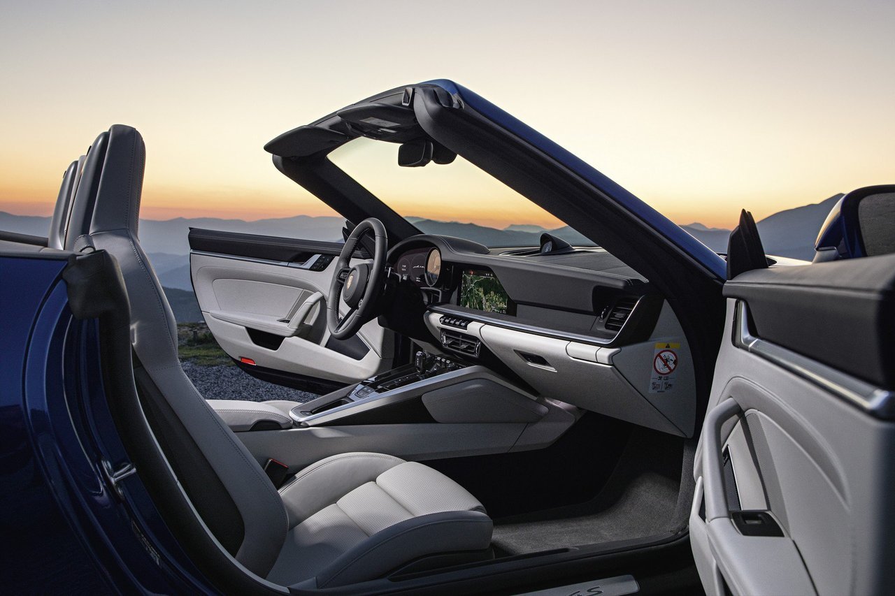 Porsche-911-992-cabriolet-06