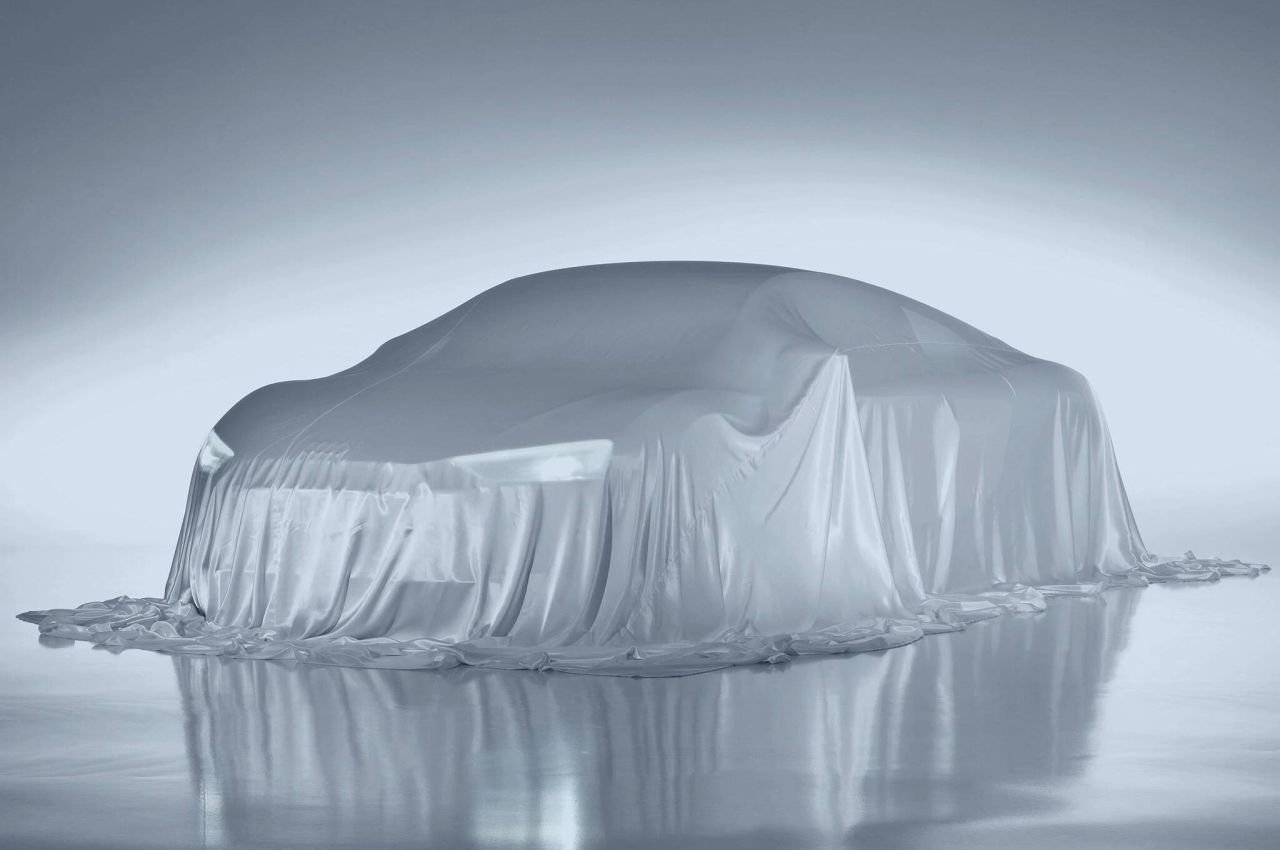 Audi-R8-teaser-photo-front-three-quarter-under-cover.1