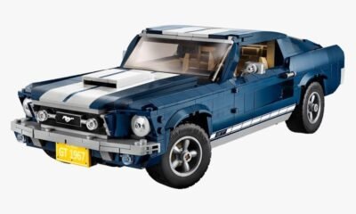 LEGO-Creator-Expert-1967-Ford-Mustang-GT-Fastback-1