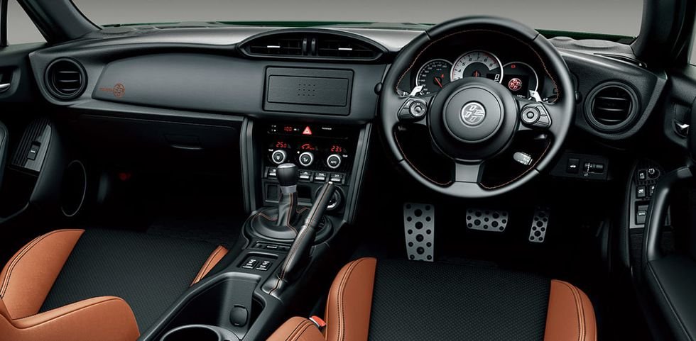 Toyota 86 British Green Edition