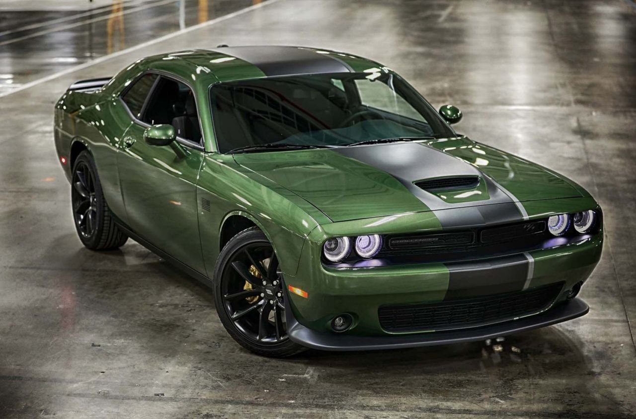 2019-dodge-challenger-and-charger-stars-stripes-edition-2