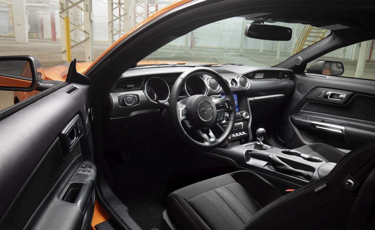 2020 Ford Mustang High Performance Package