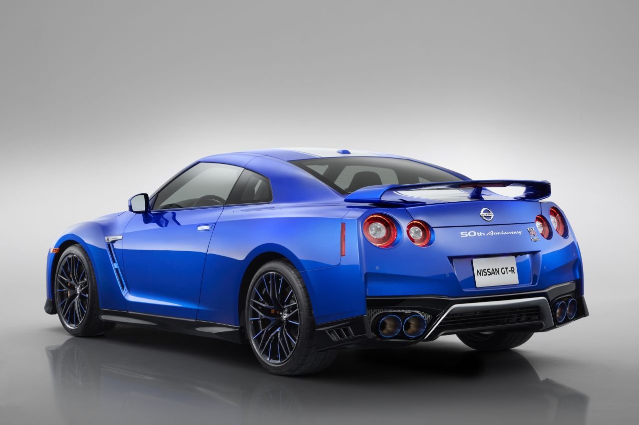 2020 Nissan GT-R 50th Anniversary Edition-2019 NY Auto Show-2