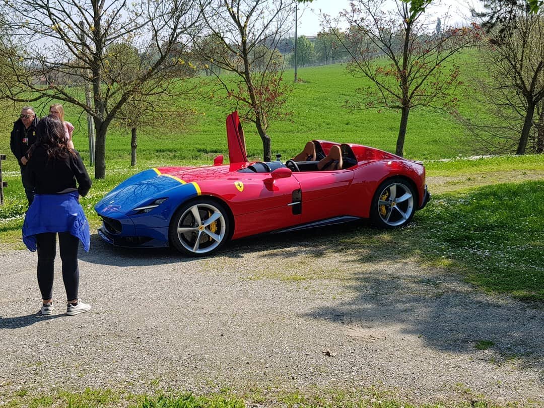 Charles Leclerc-Ferrari Monza SP2-1