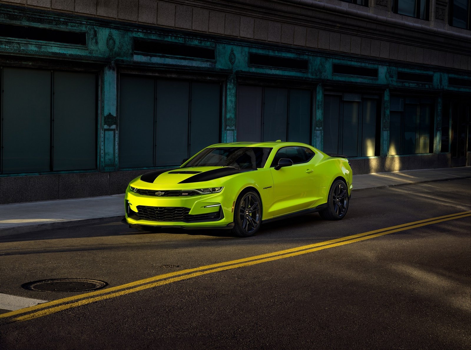 Chevrolet Camaro Sales