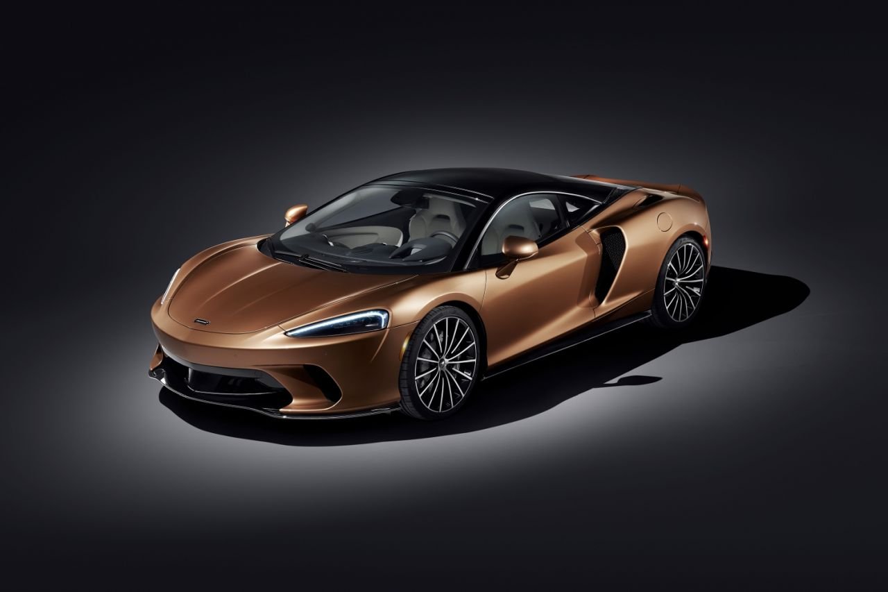 2020-McLaren GT-5