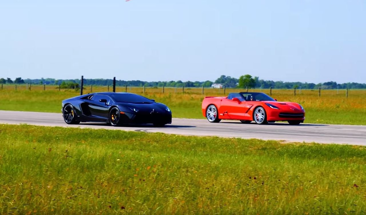 Lamborghini Aventador vs Hennessey HPE750 Corvette C7 Stingray