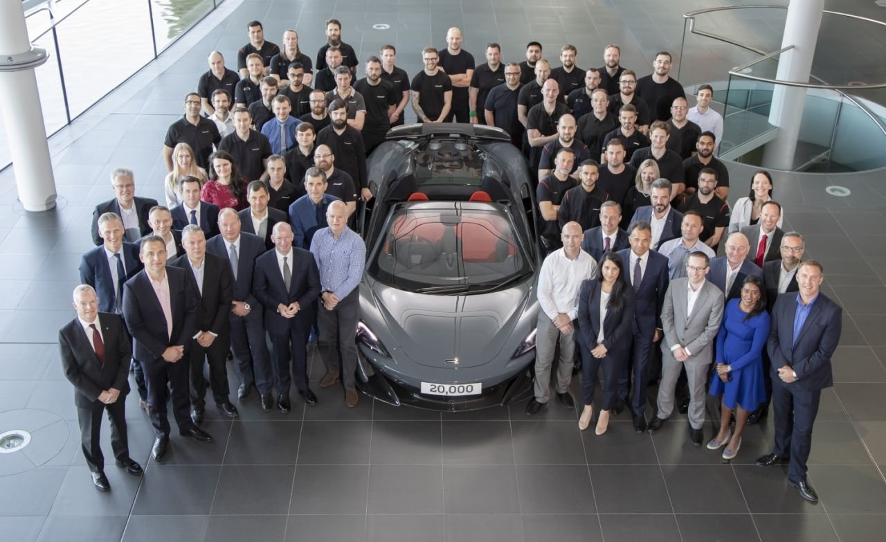 McLaren 600LT Spider-20000th car-2