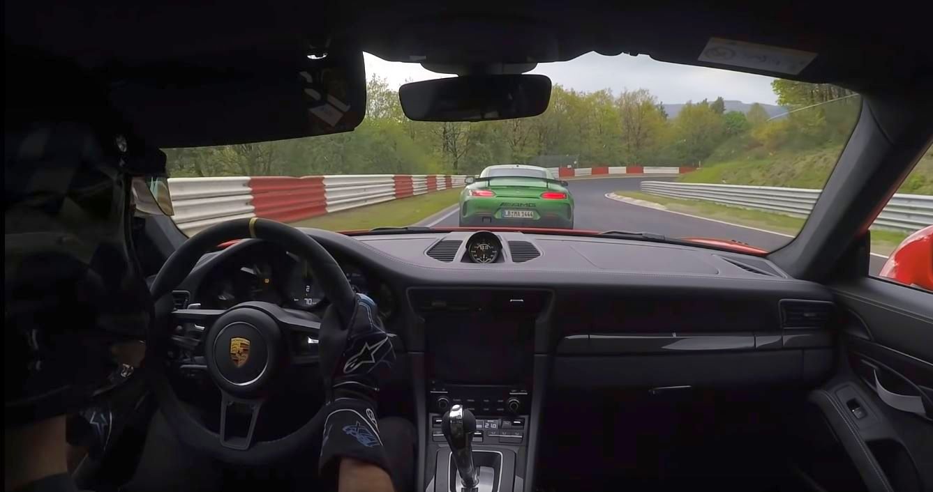 Porsche 911 GT3 RS vs Mercedes-AMG GT R-Nurburgring