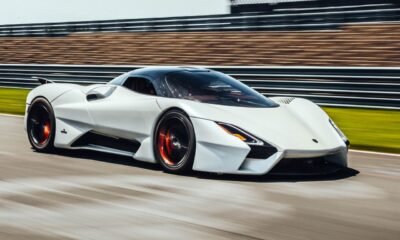 300-mph-SSC Tuatara-hypercar-1