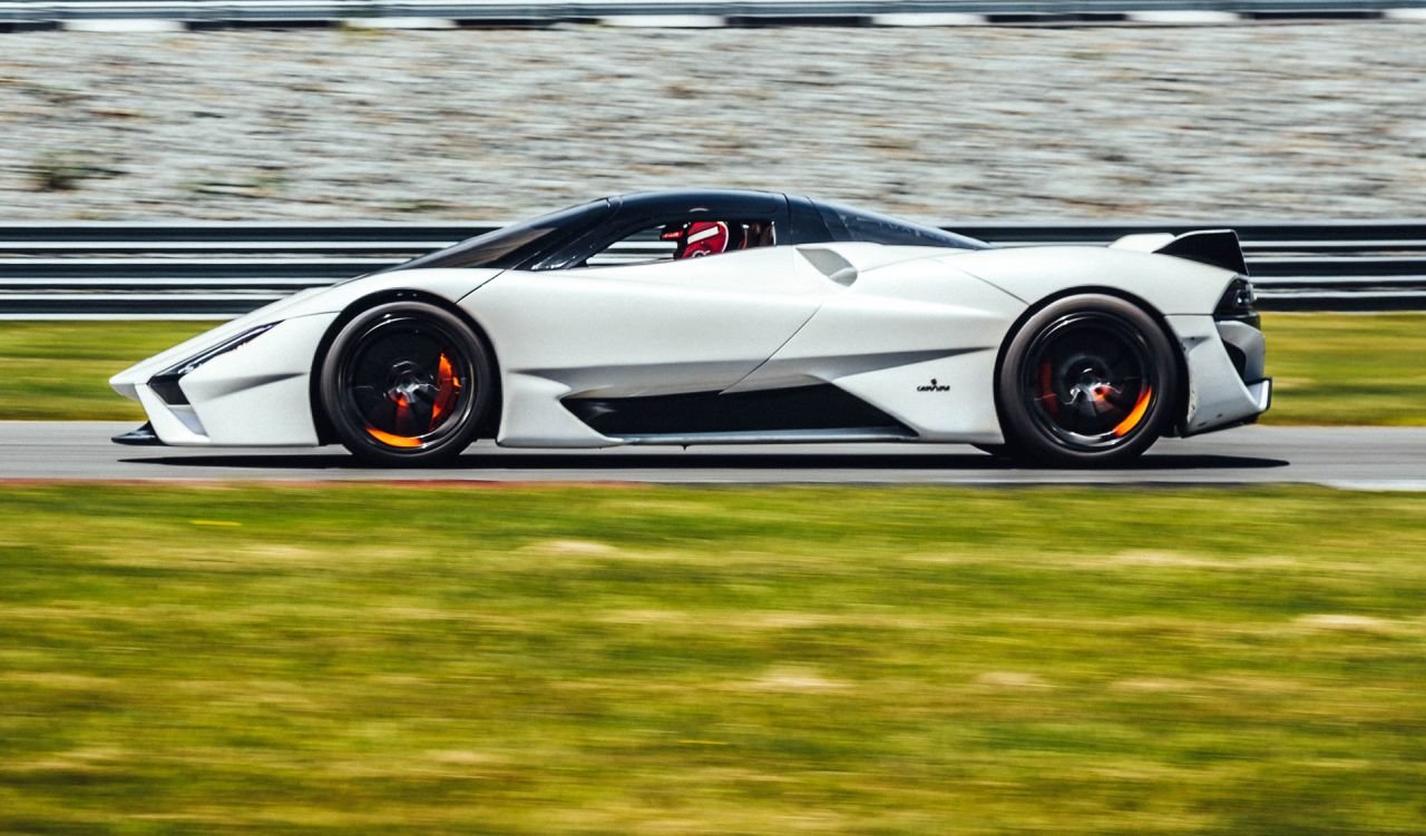 300-mph-SSC Tuatara-hypercar-4