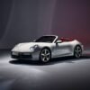 2019 Porsche 911 Carrera-Coupe-Cabriolet-2