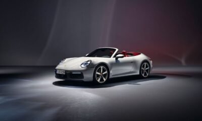 2019 Porsche 911 Carrera-Coupe-Cabriolet-2
