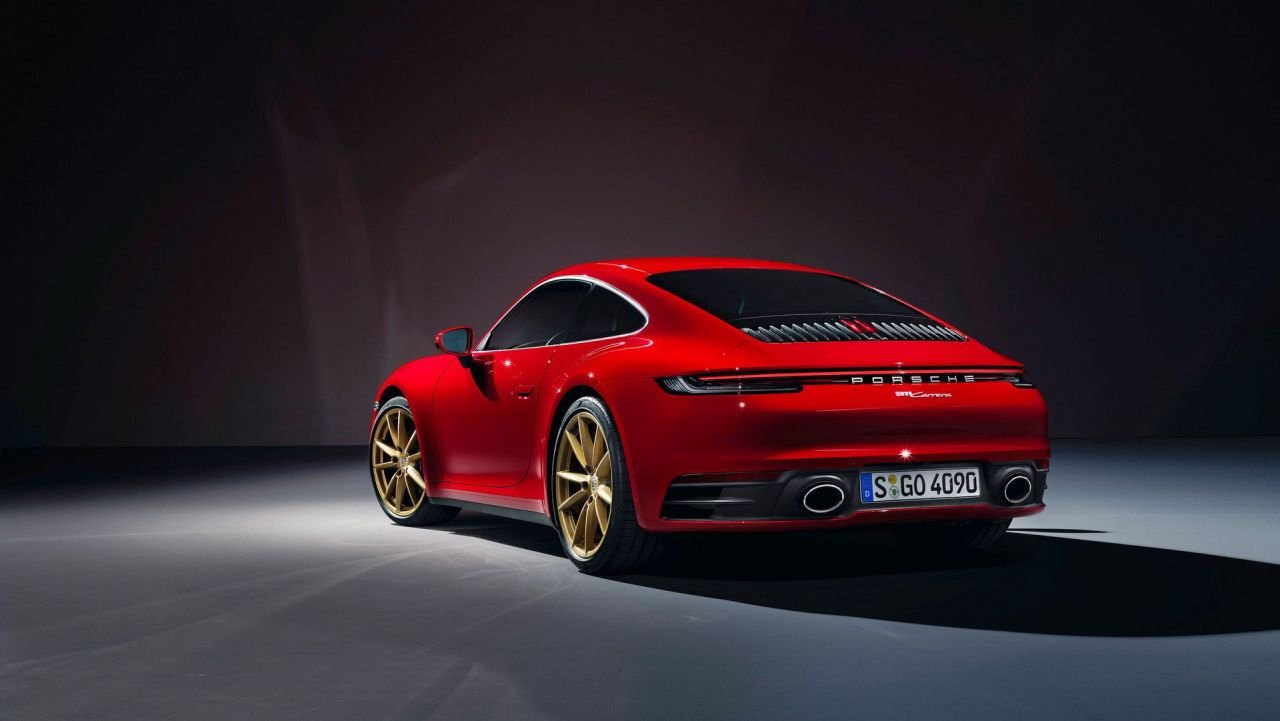 2019 Porsche 911 Carrera-Coupe-Cabriolet-5