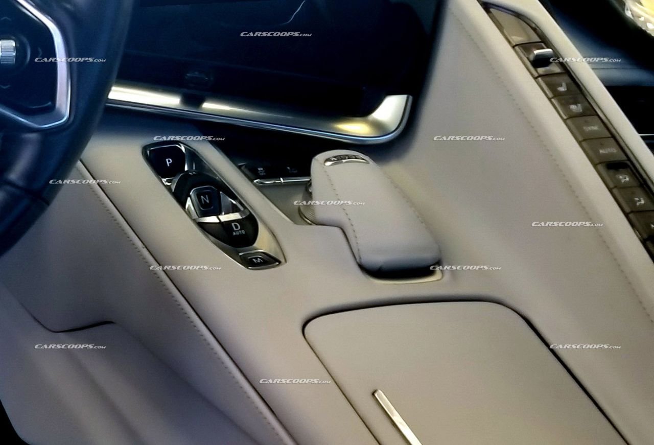 2020 Chevrolet Corvette C8-interior-dashboard-centre-console-2