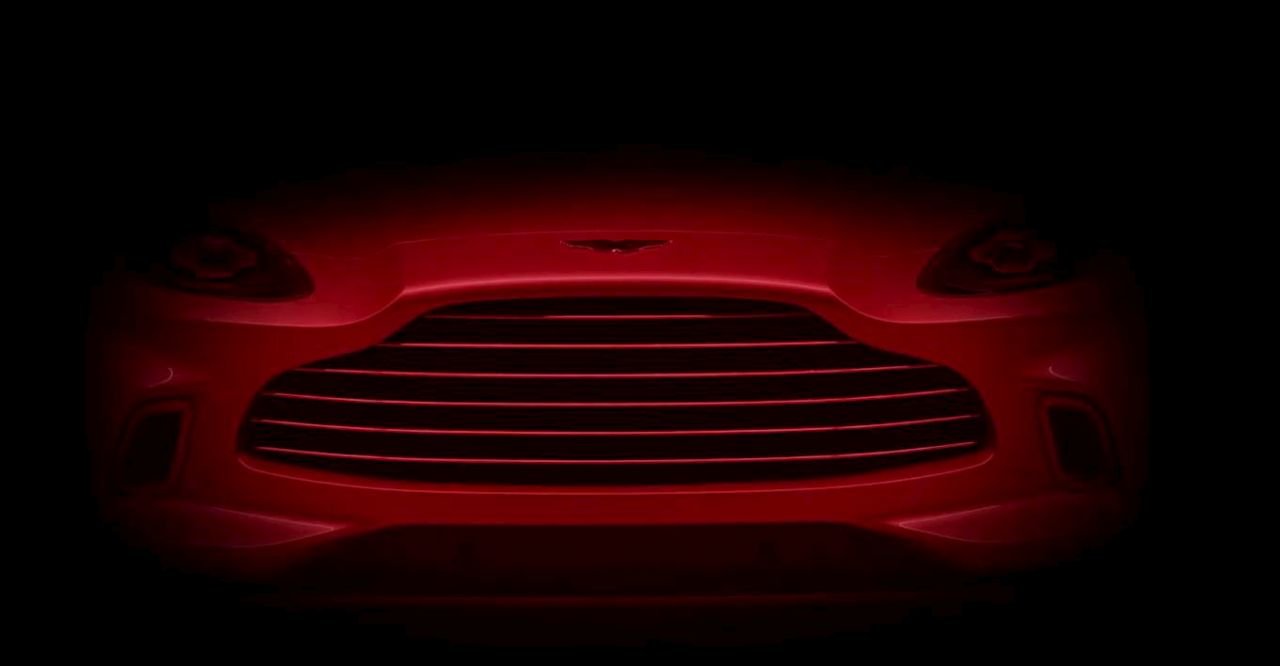 Aston Martin DBX grille-teaser