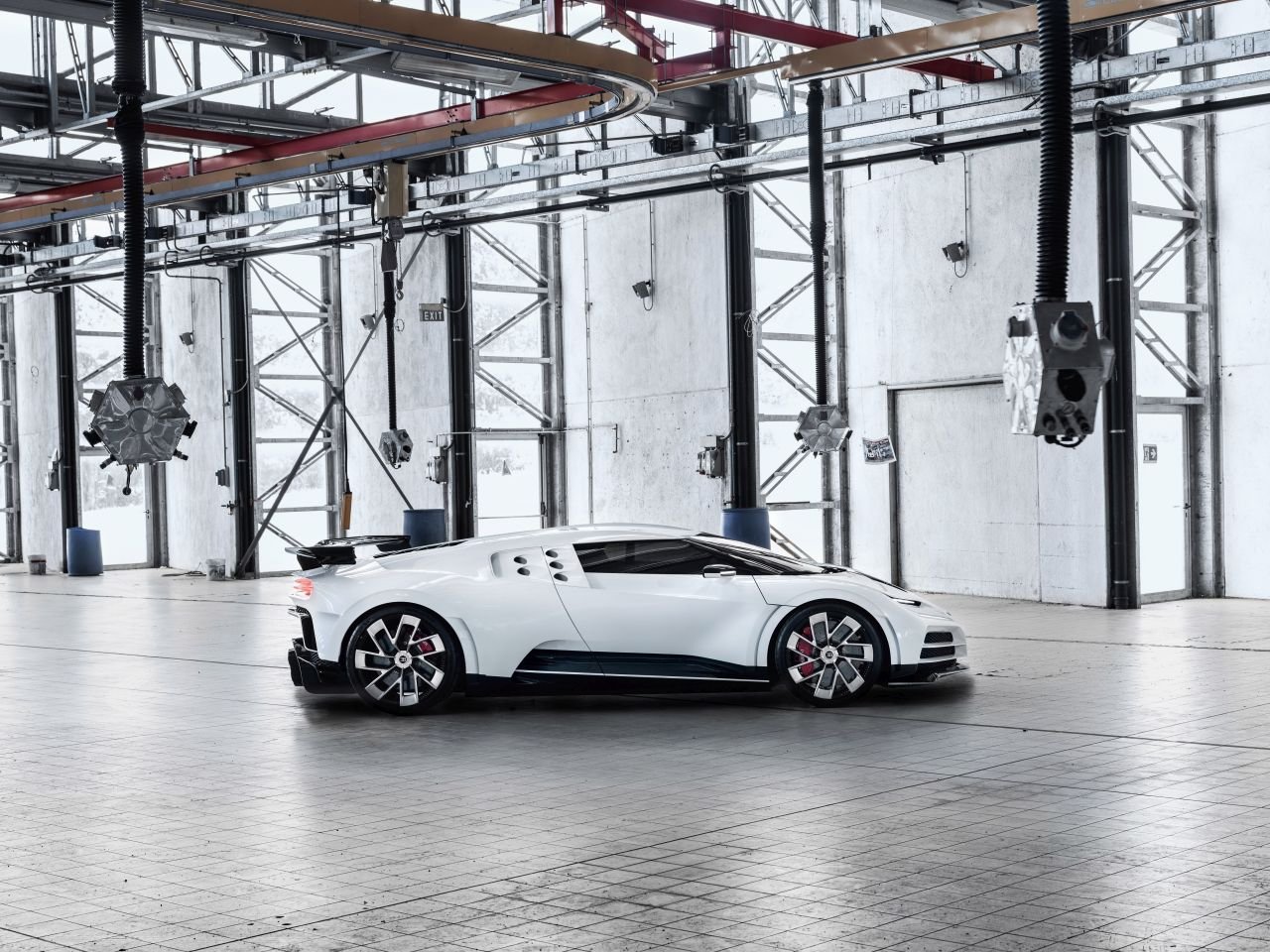 Bugatti Centodieci-Pebble-Beach-6