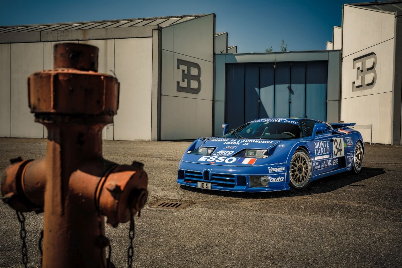 Bugatti EB110-1