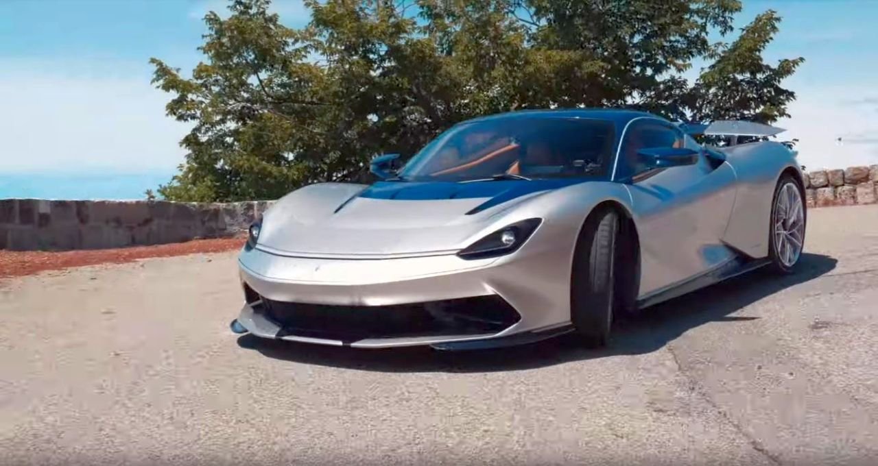 Pininfarina Battista-summer-drive