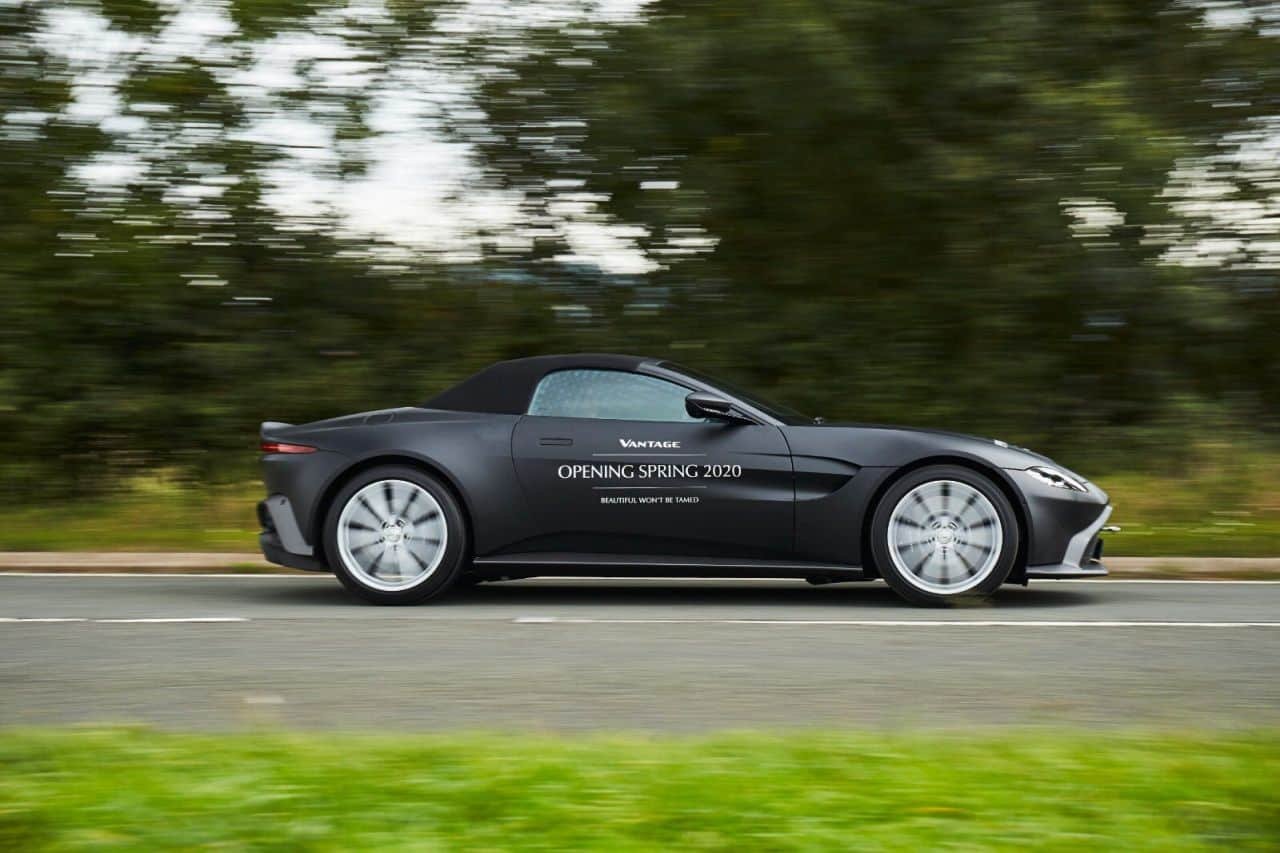 2020-Aston Martin Vantage Roadster-2