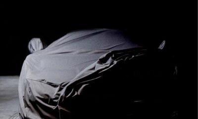 Bugatti Chiron-TeaseR-Geneva-2020