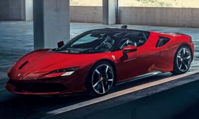 Ferrari SF90 Stradale-Plug-in Hybrid