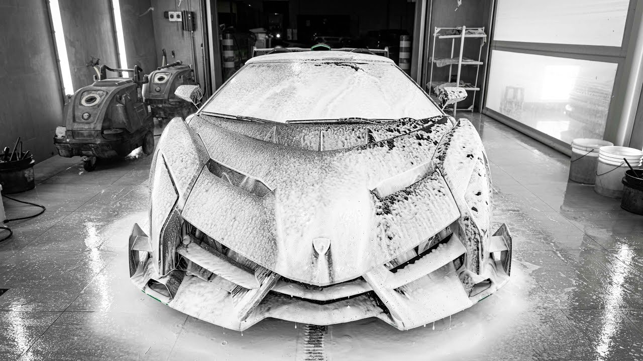 Lamborghini Veneno Roadster-Topaz