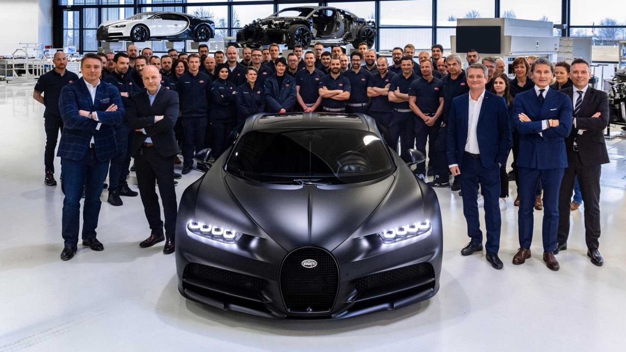 bugatti-chiron-edition-noire-sportive-1