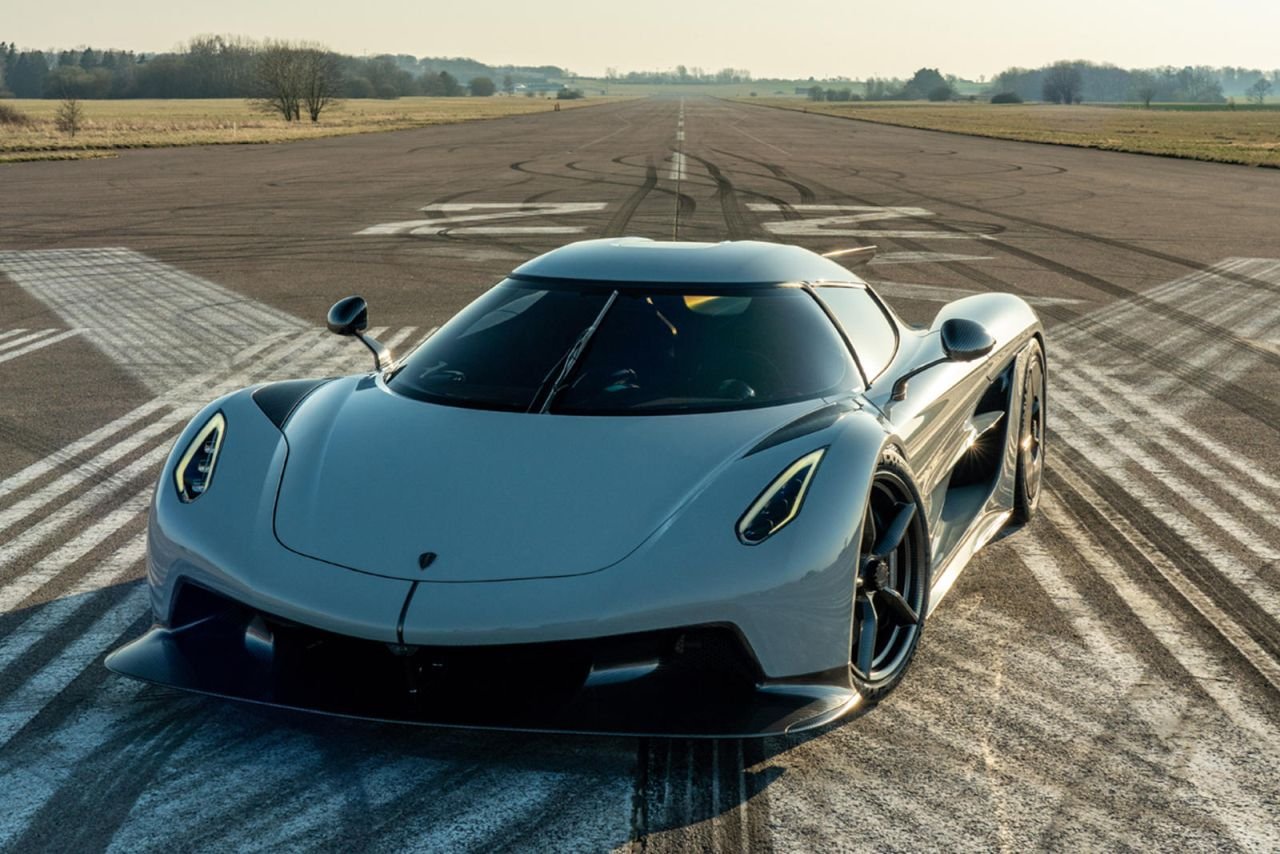 Koenigsegg Jesko Absolut-1