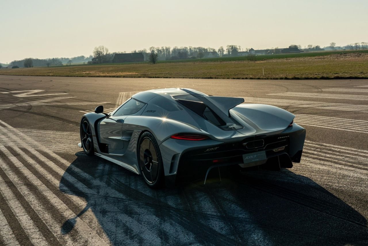 Koenigsegg Jesko Absolut-2