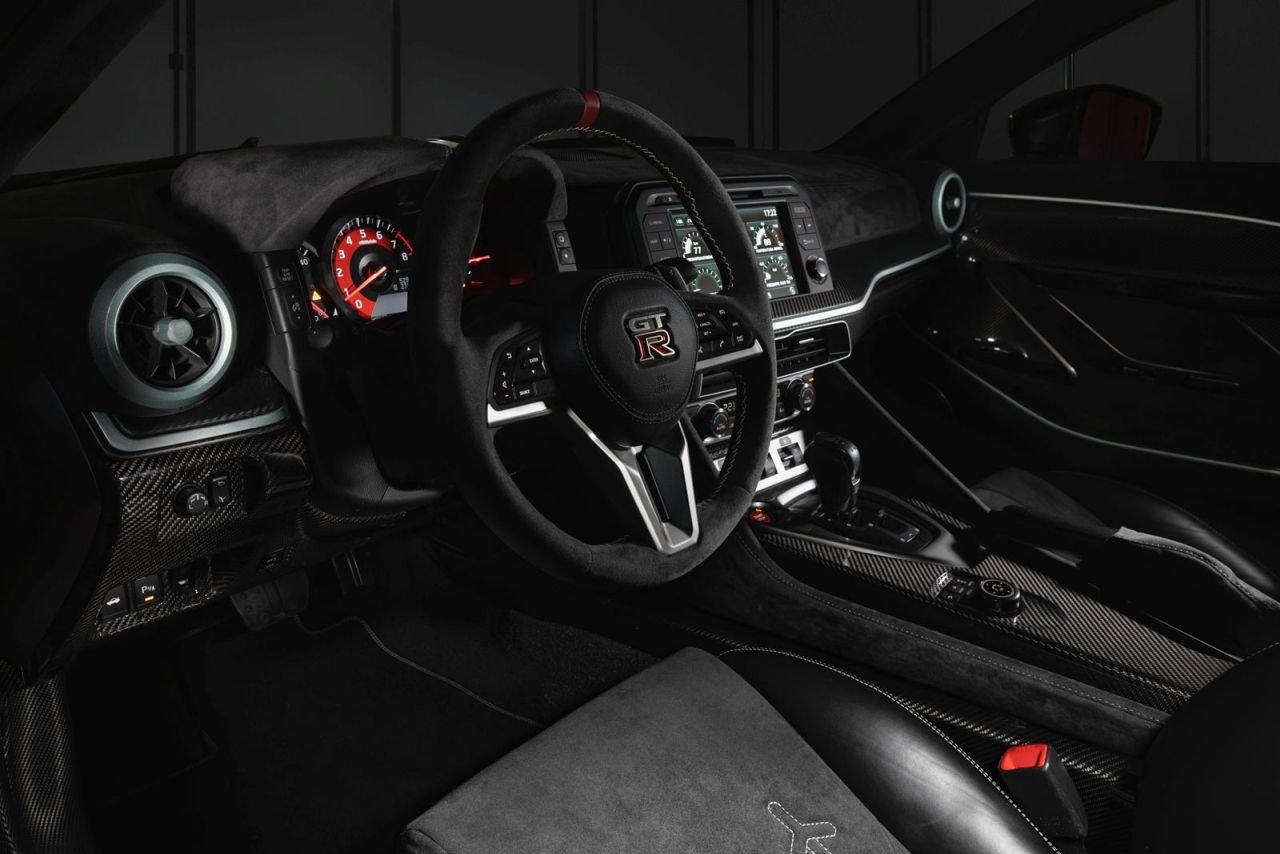 Nissan GT-R50-Italdesign-production-spec-2