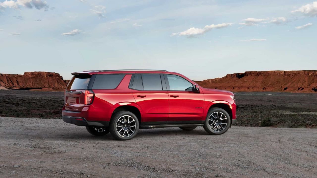 2021-chevrolet-tahoe-2