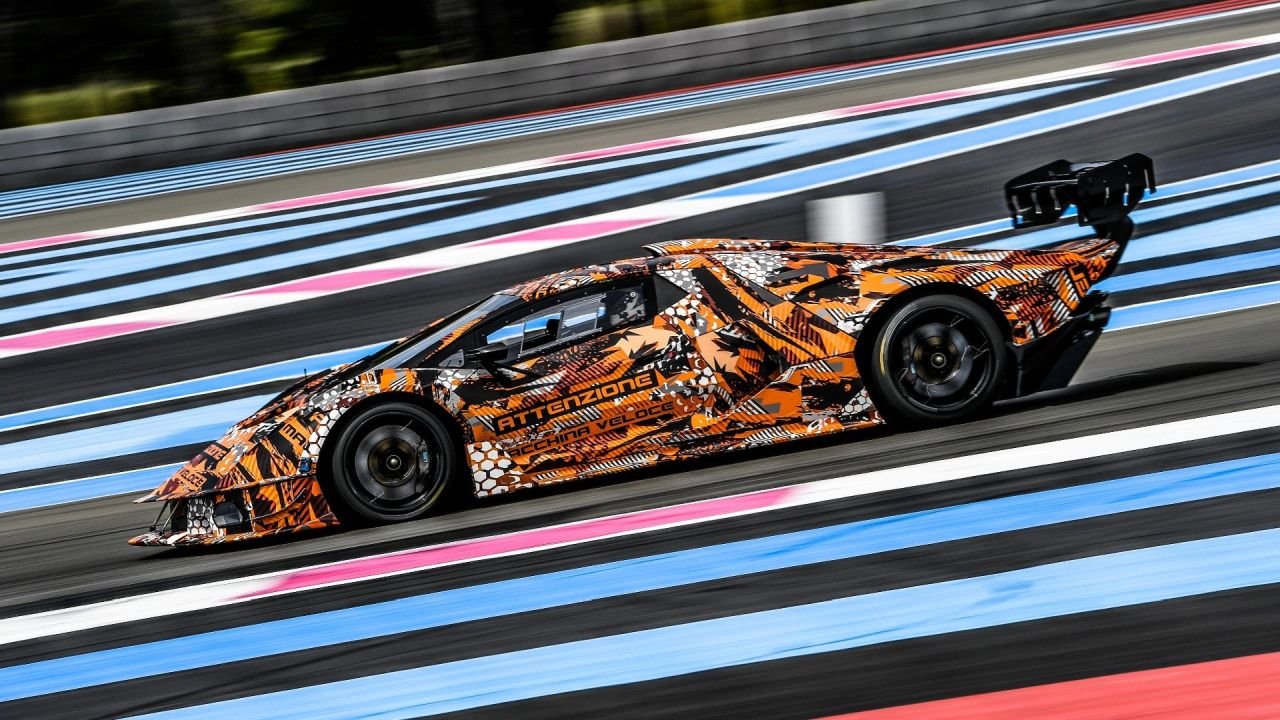 Lamborghini SCV12 track only Hypercar-3