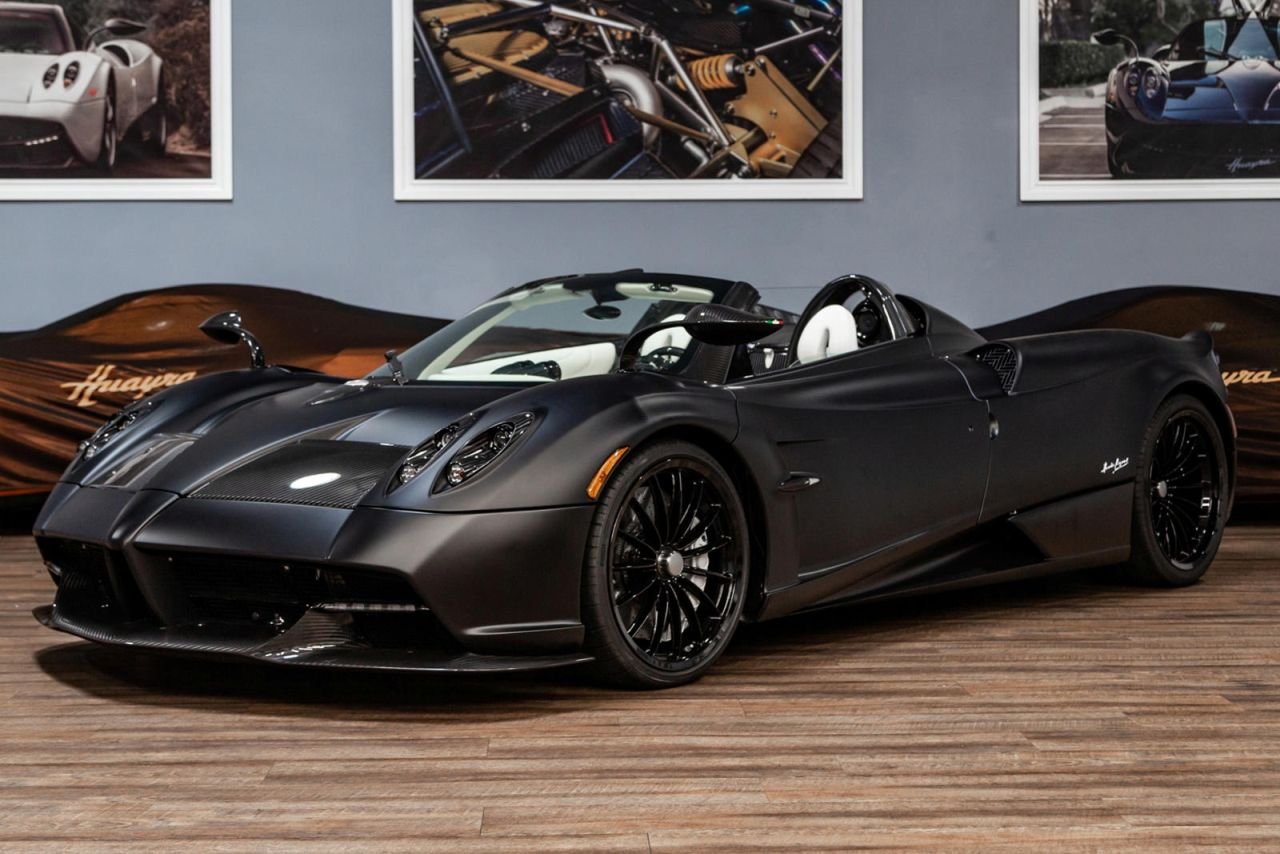 Matte Black Pagani Huayra Roadster-for-sale-4
