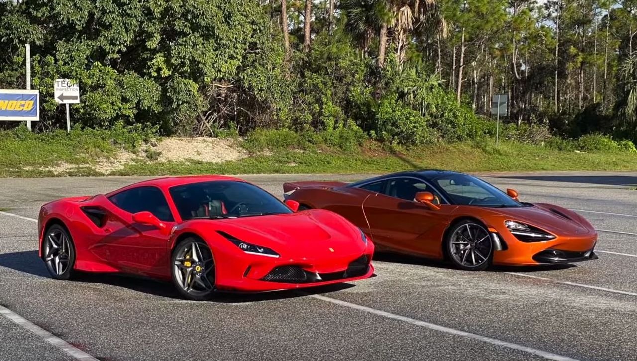 Ferrari F8 Tributo vs McLaren 720S