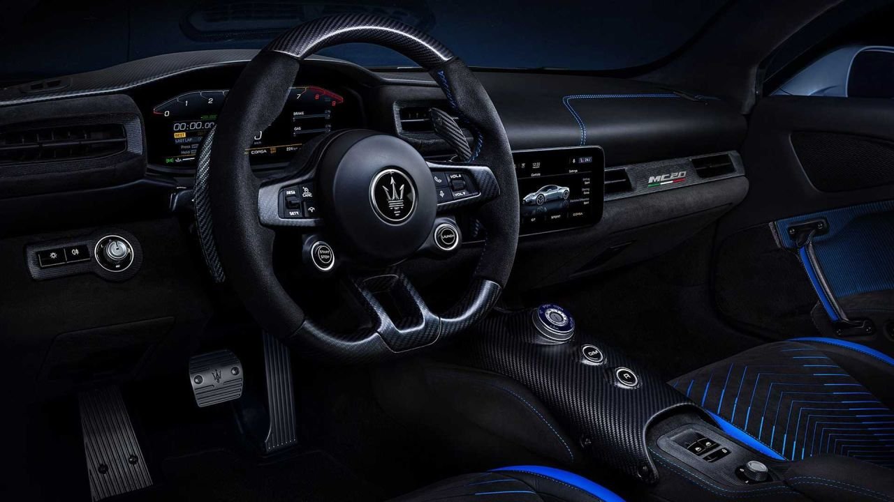 Maserati MC20-4