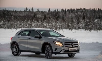 Bridgestone-Blizzak-LM005-22