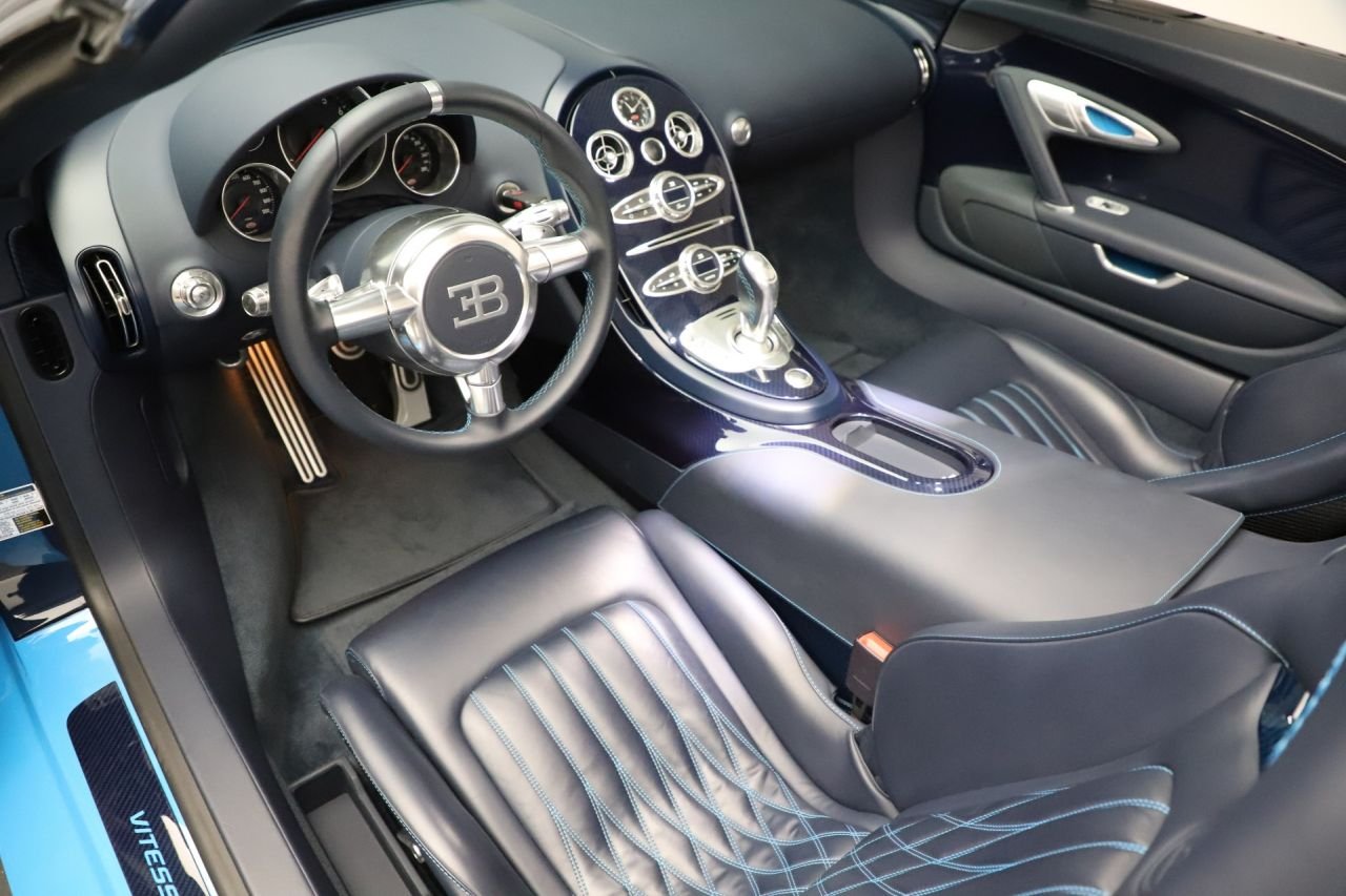 Used-2014-Bugatti-Veyron-164-Grand-Sport-Vitesse-4